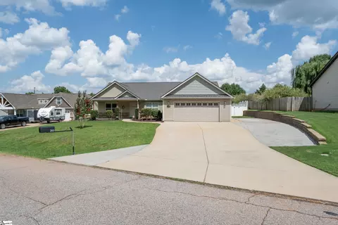 203 Butler Rd, Lyman, SC 29365