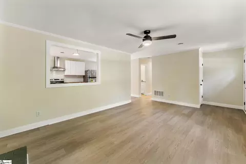 Living - 134 Quail Haven Dr, Easley, SC 29642 photo 3 of 4