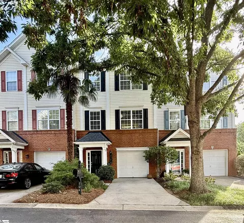 704 Calle Pl, Greenville, SC 29607