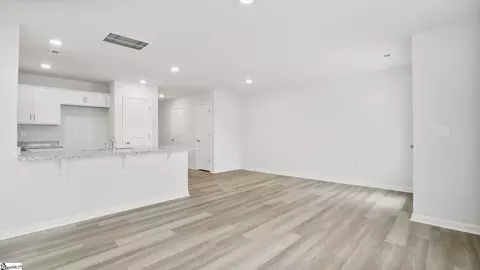Living - 804 Embark Cir, Greer, SC 29651 photo 4 of 4