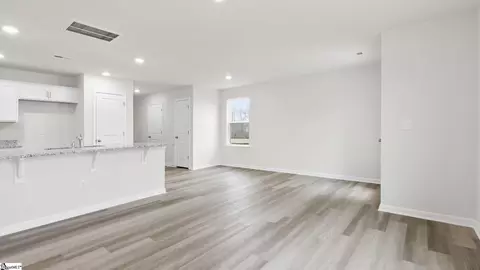 814 Embark Cir, Greer, SC 29651 photo 16