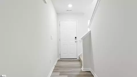 814 Embark Cir, Greer, SC 29651 photo 5