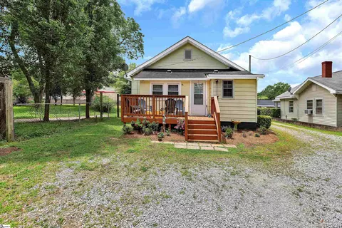712 W Main St, Easley, SC 29640 photo 23