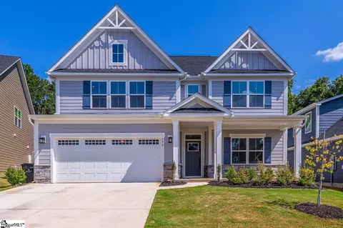 372 Hollythorpe Ln, Fountain Inn, SC 29644