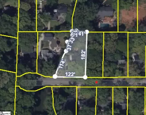 26 Windsor Dr, Greenville, SC 29609