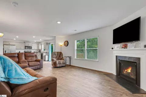 1095 Summerlin Trl, Duncan, SC 29334 photo 16