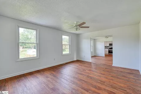 121 Beth St, Greer, SC 29651 photo 7