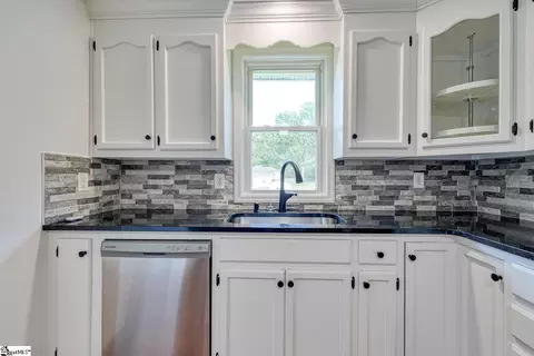 121 Beth St, Greer, SC 29651 photo 14
