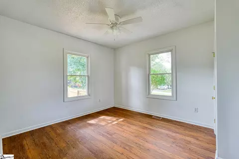 121 Beth St, Greer, SC 29651 photo 19
