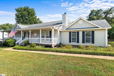 430 Tanyard Rd, Greenville, SC 29609