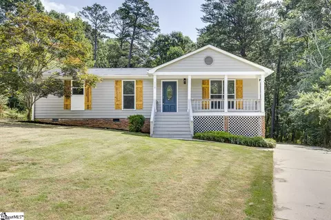 112 Tankersley Dr, Simpsonville, SC 29681