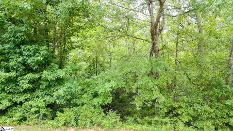 00 Country Glen Ln, Pelzer, SC 29669