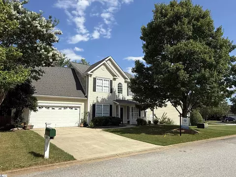 224 Teaticket Ct, Simpsonville, SC 29681