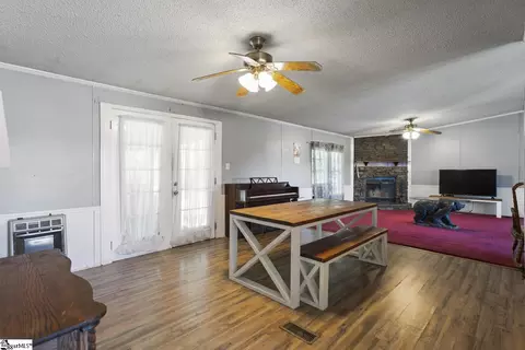 202 Pete Armstrong Rd, Honea Path, SC 29654 photo 17