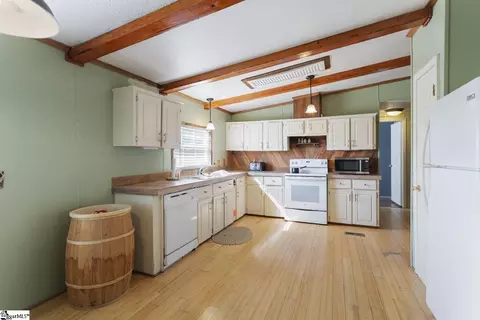 202 Pete Armstrong Rd, Honea Path, SC 29654 photo 6