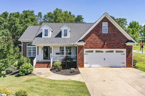 704 Adaline Dr, Inman, SC 29349
