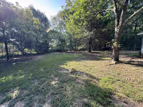 637 N Old Laurens Rd, Fountain Inn, SC 29644