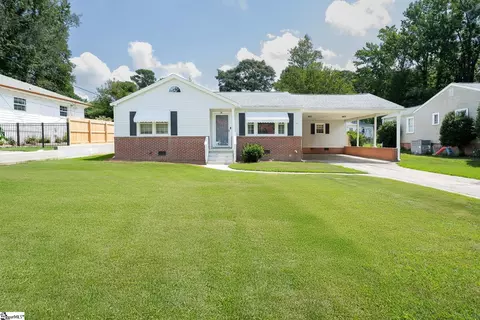 24 Blythewood Dr, Greenville, SC 29607