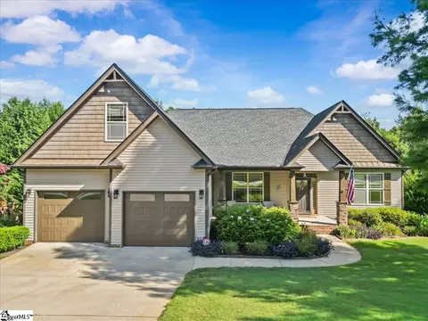9 Crimson Glory Way, Travelers Rest, SC 29690