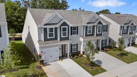 217 Paneer Ln, Taylors, SC 29687