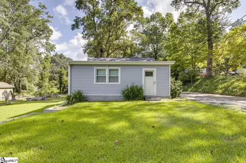 124 Hilltop Dr, Travelers Rest, SC 29690