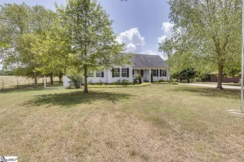 Exterior - 1139 Wright School Rd, Belton, SC 29627 photo 2 of 9