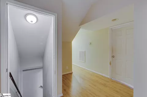 Entry Way - 1139 Wright School Rd, Belton, SC 29627 photo 3 of 3