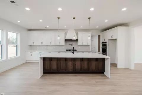 3619 Pennington Rd, Greer, SC 29651 photo 10