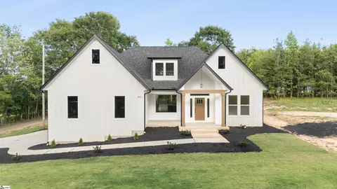 492 Hickory Hollow Rd, Inman, SC 29349