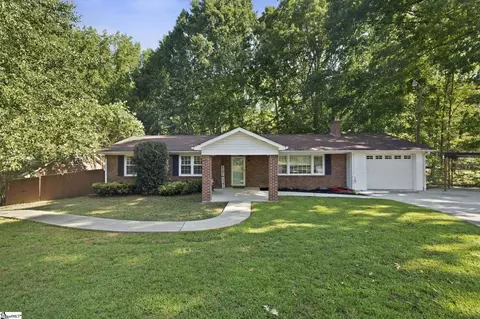 132 Black Rd, Simpsonville, SC 29680