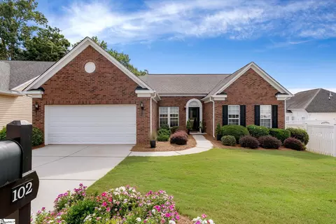 102 Allendale Abbey Ln, Simpsonville, SC 29681