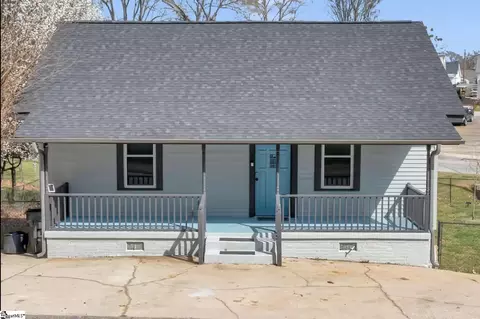 24 Draper St, Greenville, SC 29611
