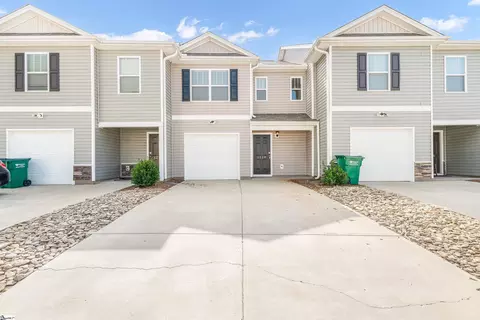 1218 N Norwhich Ln, Spartanburg, SC 29301