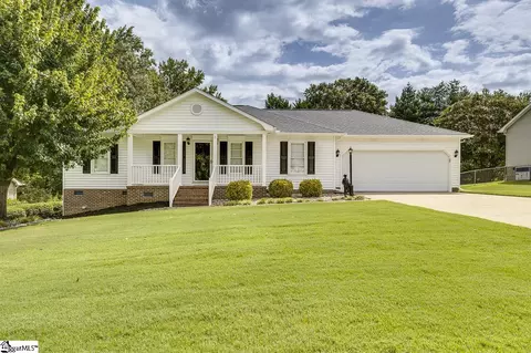 16 Chosen Ct, Greer, SC 29650