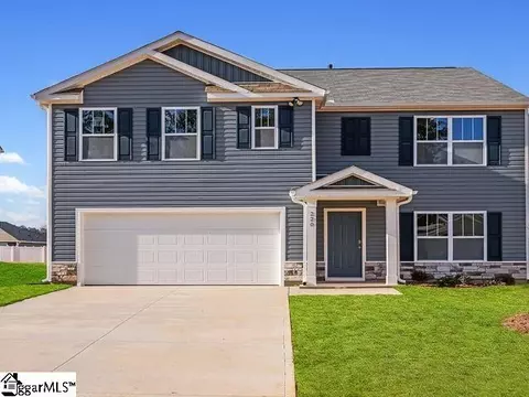 220 Pristine Dr, Greenwood, SC 29646