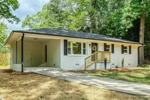 10 Spring St, Pelzer, SC 29669