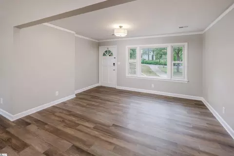 Living - 10 Spring St, Pelzer, SC 29669 photo 2 of 2