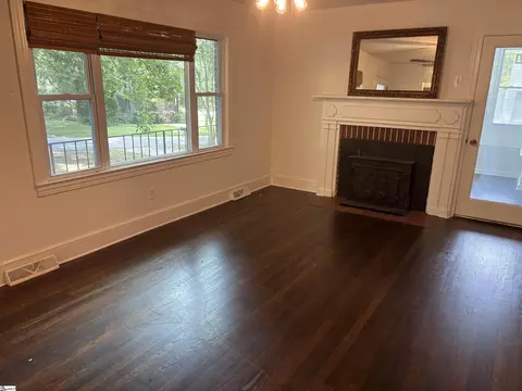 Living - 210 Grace Ave, Easley, SC 29640 photo 1 of 1