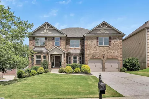 1 Lazy Willow Dr, Simpsonville, SC 29680