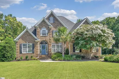 7 Argent Ct, Simpsonville, SC 29681