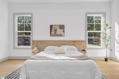 Bedroom - 537 E Airport Rd, Greer, SC 29651 photo 2 of 6
