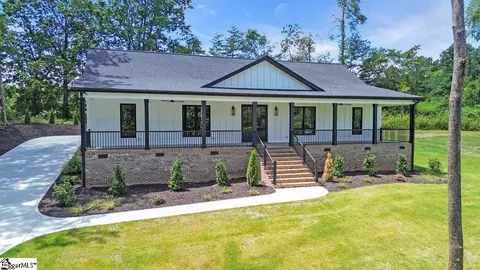 2371 Tigerville Rd, Travelers Rest, SC 29690