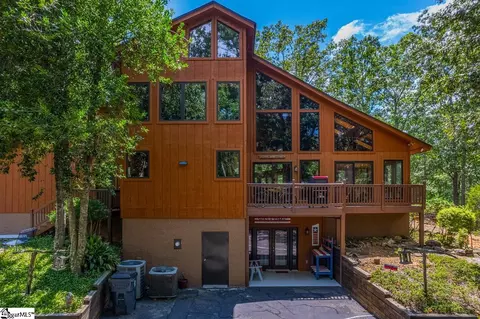 420 Peninsula Dr, Anderson, SC 29626