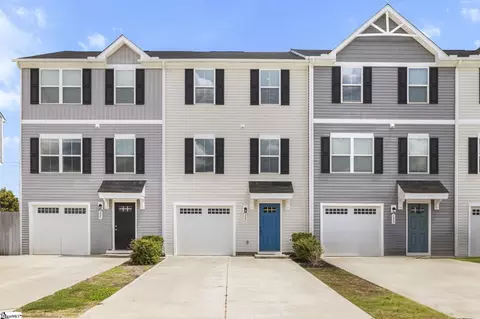200 Bearmont Trl, Greenville, SC 29617