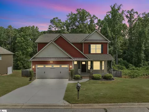 300 Blue Heron Cir, Simpsonville, SC 29680