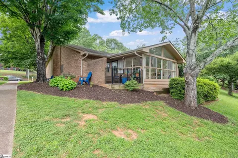 Exterior - 310 Downs Blvd, Clemson, SC 29631 photo 8 of 10