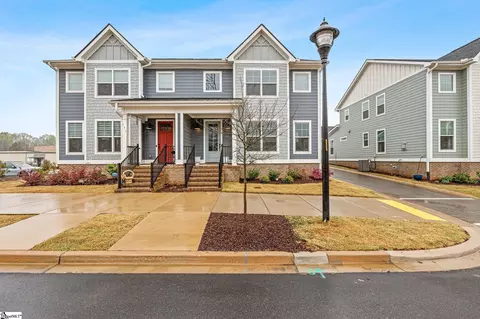 133 Lumpkin St, Travelers Rest, SC 29690
