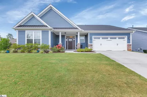 220 Lincoln Hill Rd, Taylors, SC 29687