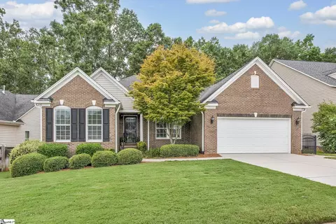 301 Allendale Abbey Ln, Simpsonville, SC 29681