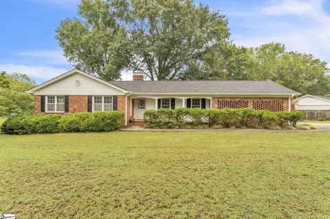 112 Lark Ln, Anderson, SC 29625